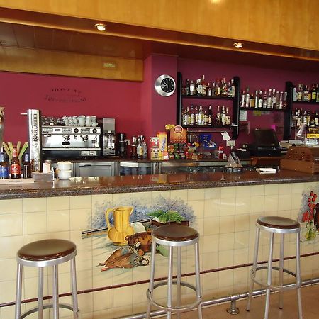 Hostal Torremirona Salt Kültér fotó